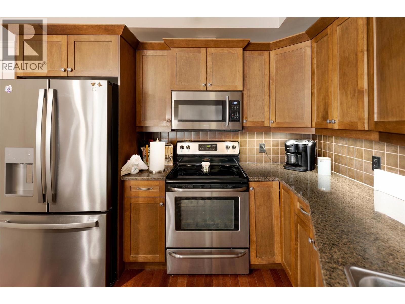 519 2070 Boucherie Road, West Kelowna