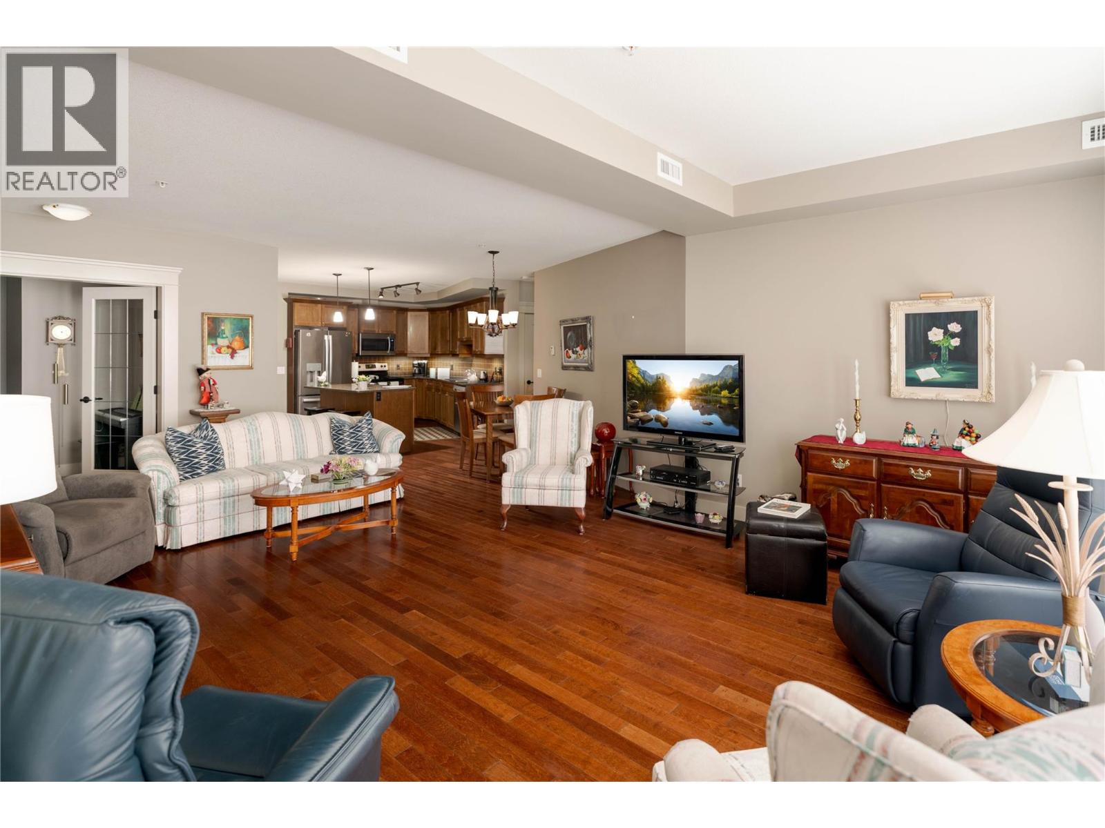 519 2070 Boucherie Road, West Kelowna