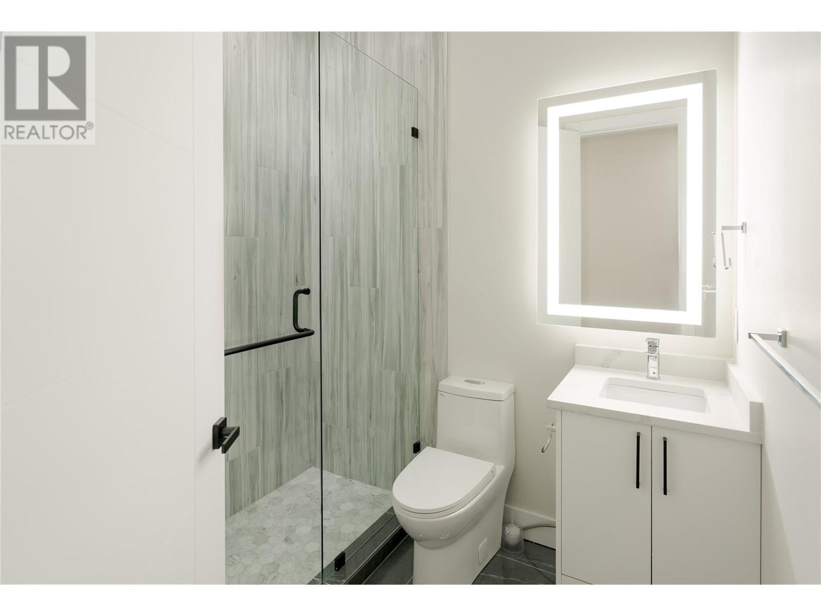  705 Raymer Road, Kelowna