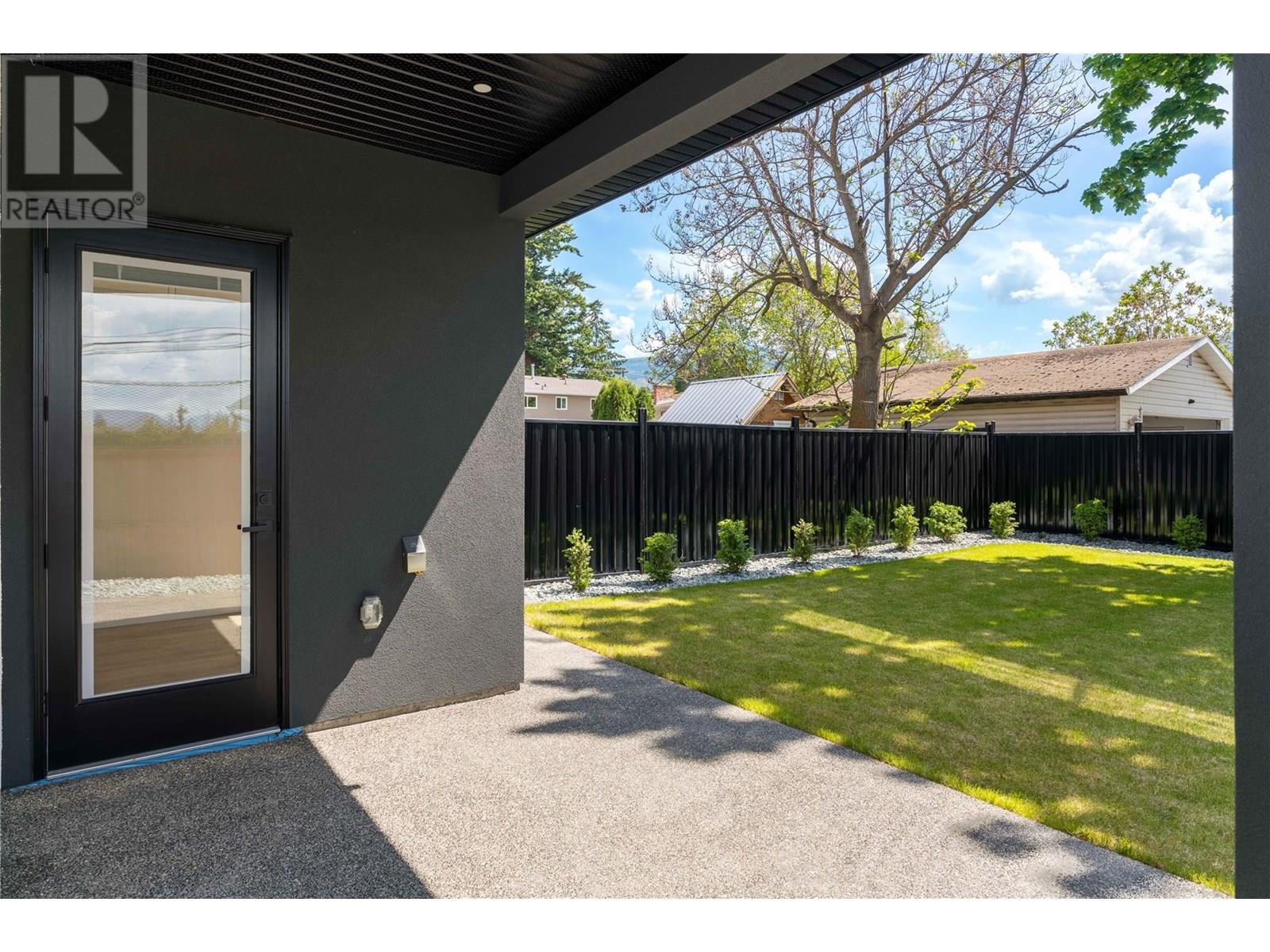  705 Raymer Road, Kelowna