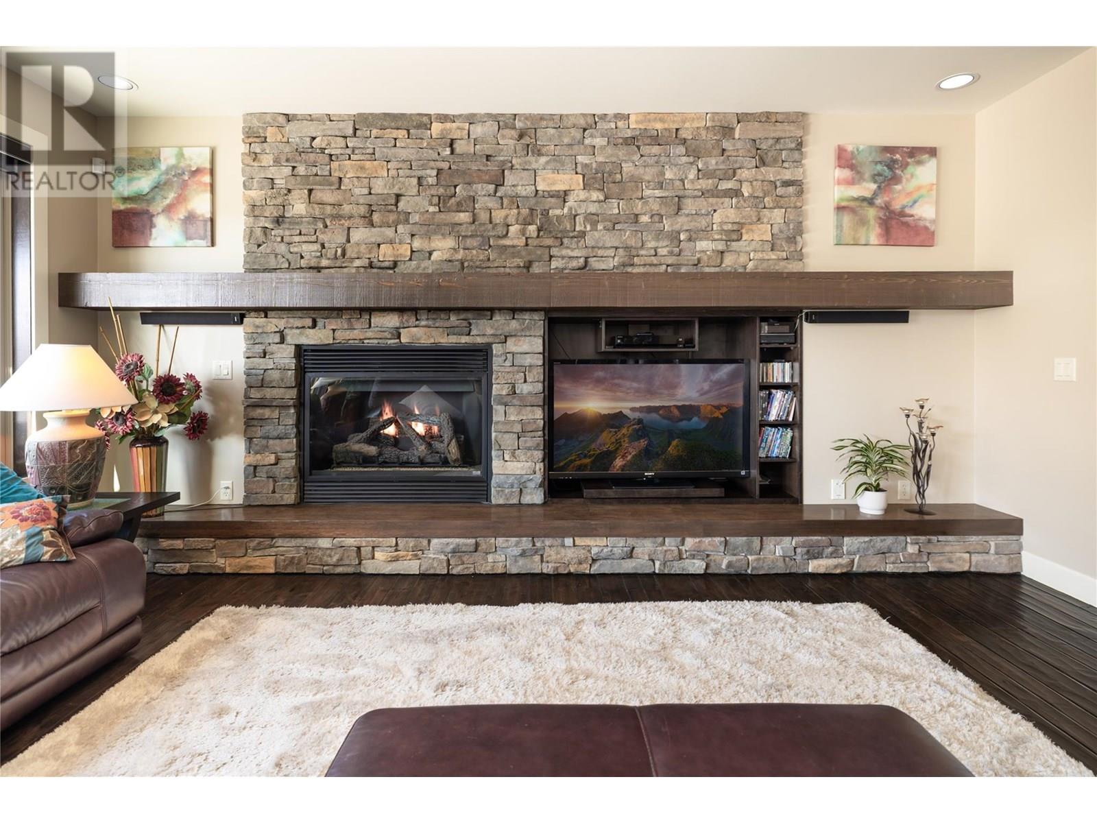  854 Big Rock Court, Kelowna