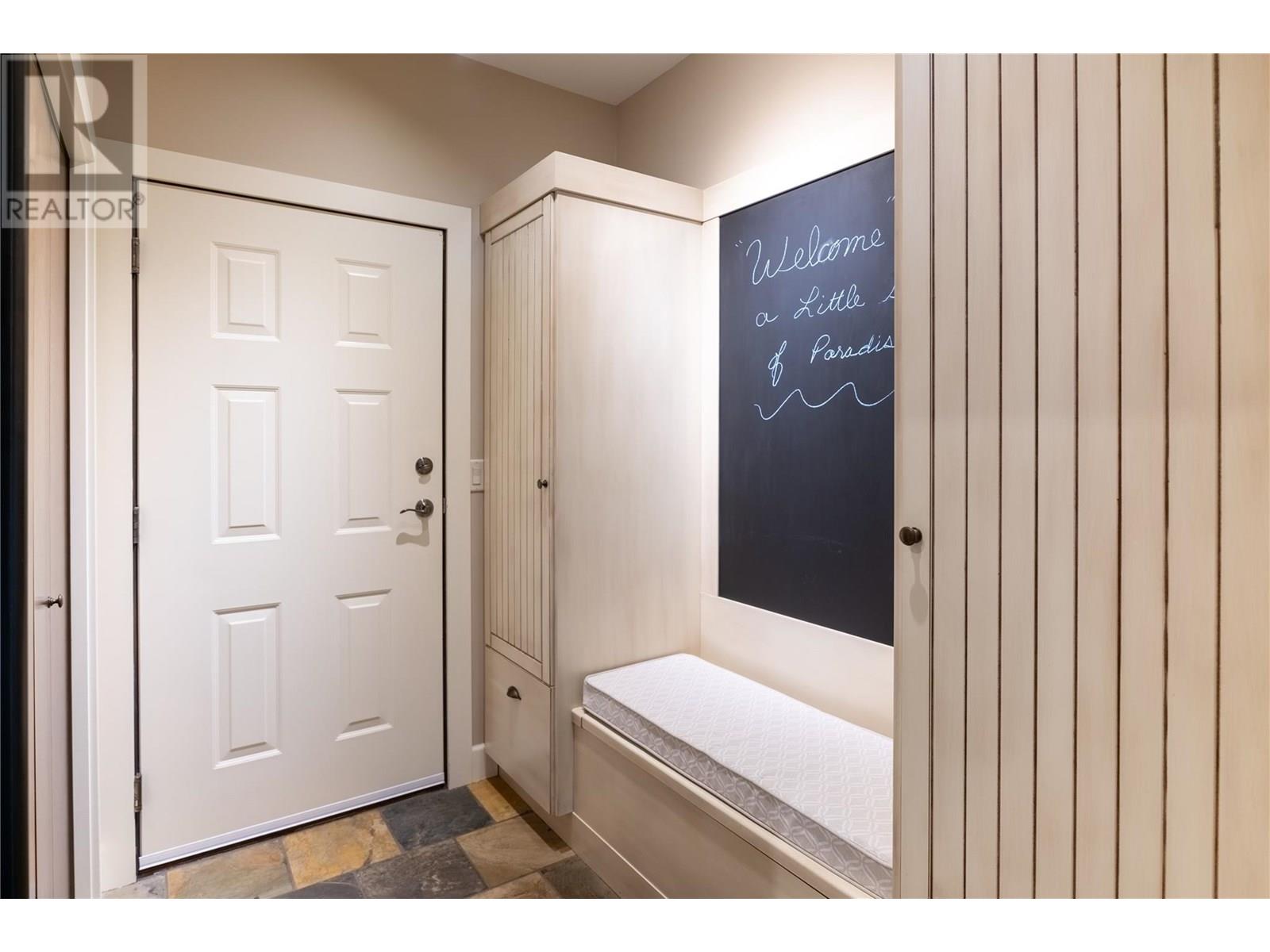  854 Big Rock Court, Kelowna