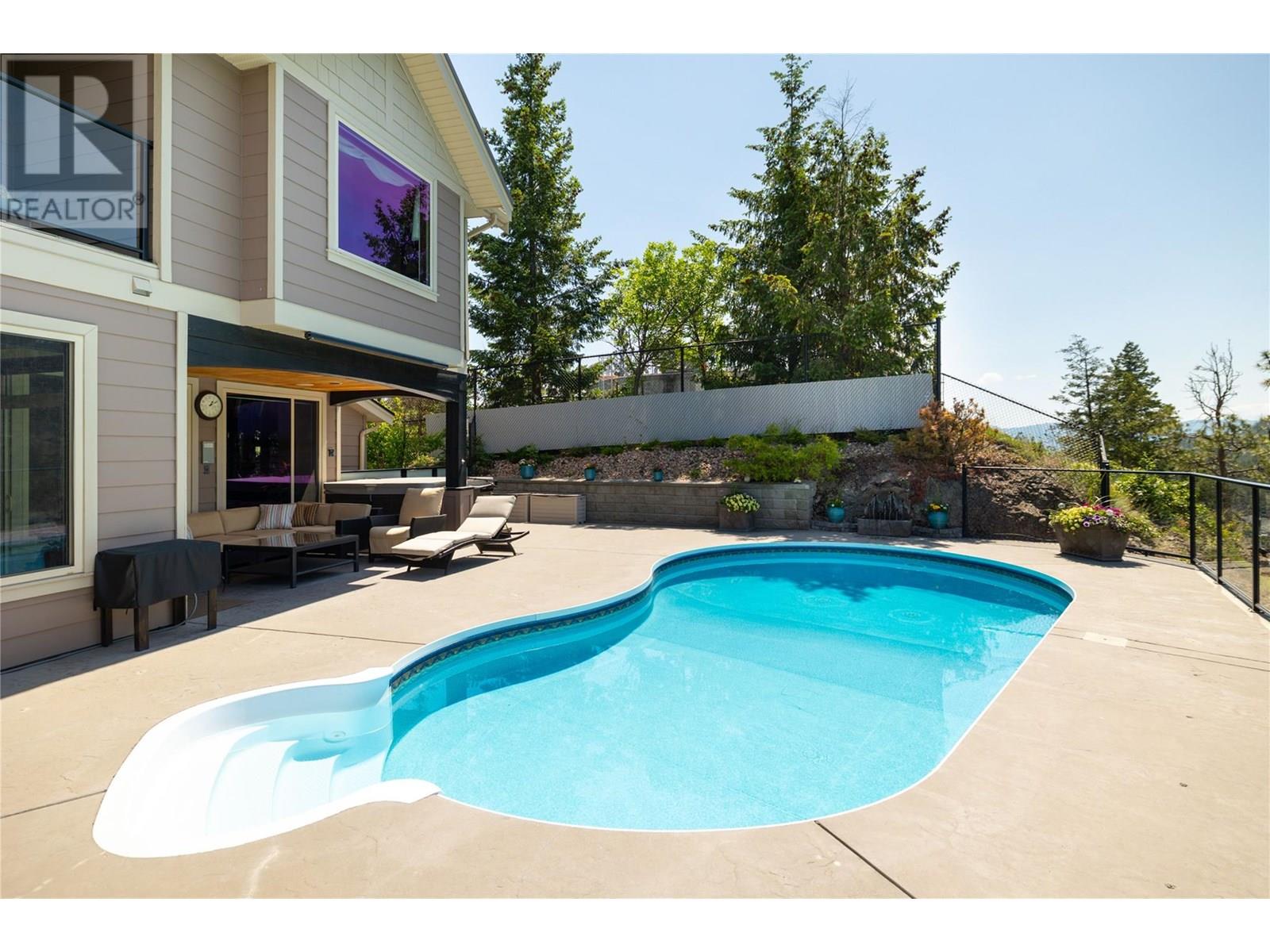  854 Big Rock Court, Kelowna