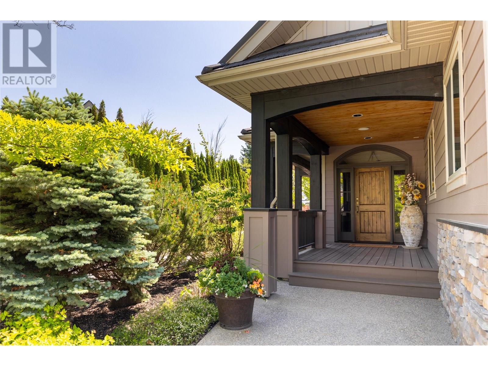  854 Big Rock Court, Kelowna