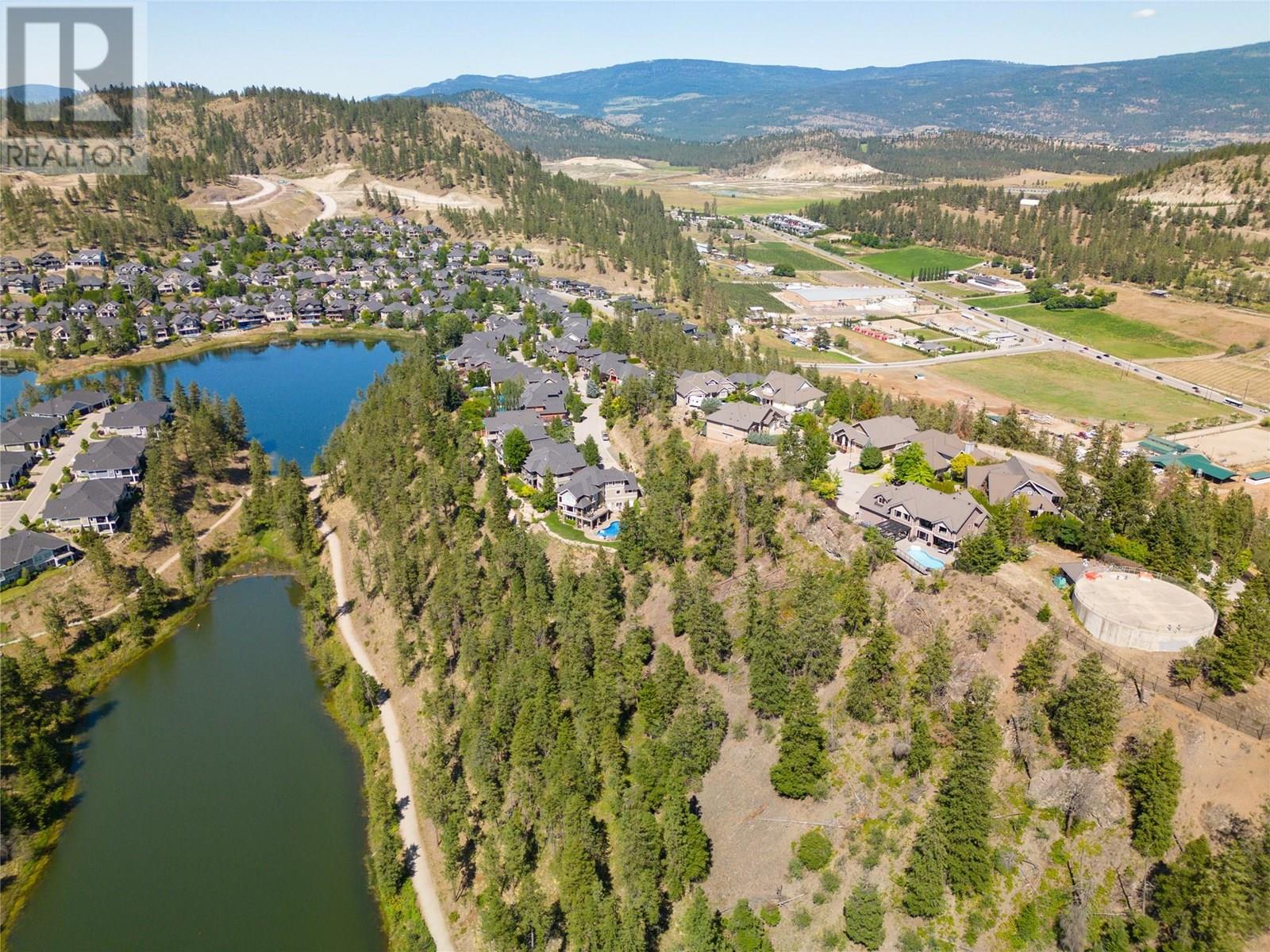  854 Big Rock Court, Kelowna