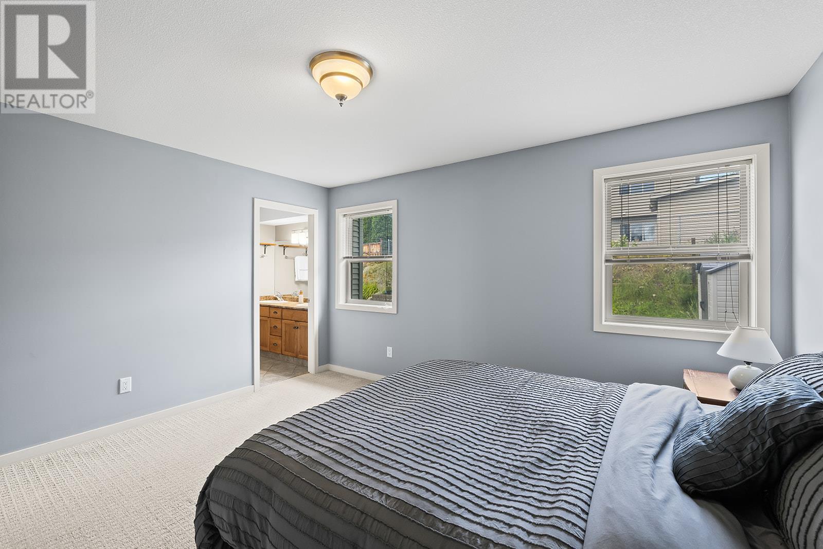  1520 Feedham Avenue, Kelowna