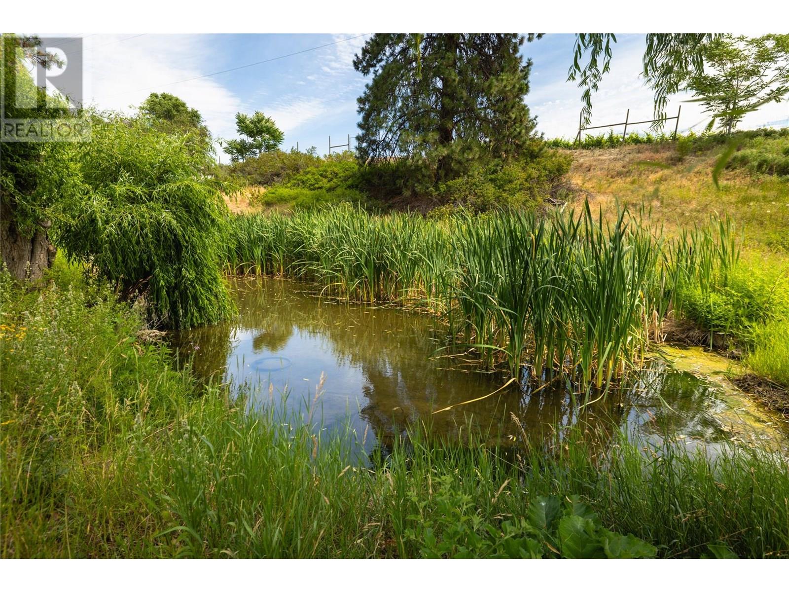  1049 Kelly Drive, West Kelowna
