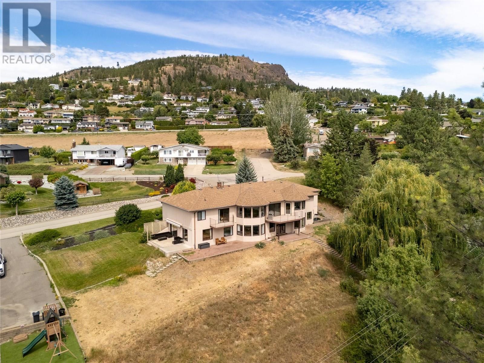  1049 Kelly Drive, West Kelowna