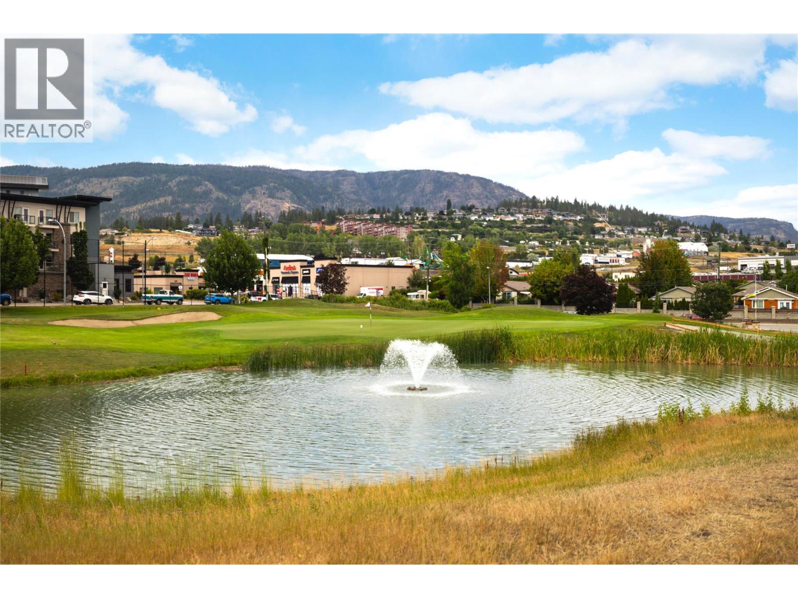 205 3521 Carrington Road, West Kelowna