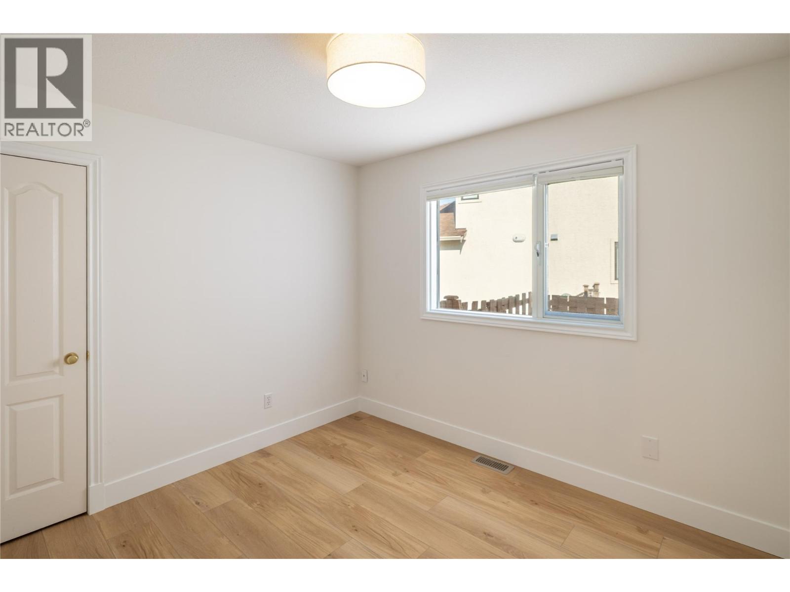  4018 LOGIE Court, Kelowna