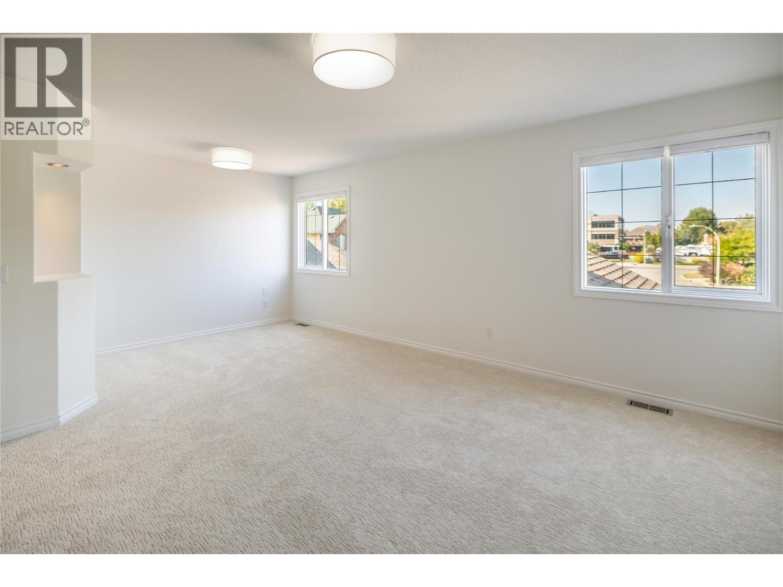  4018 LOGIE Court, Kelowna