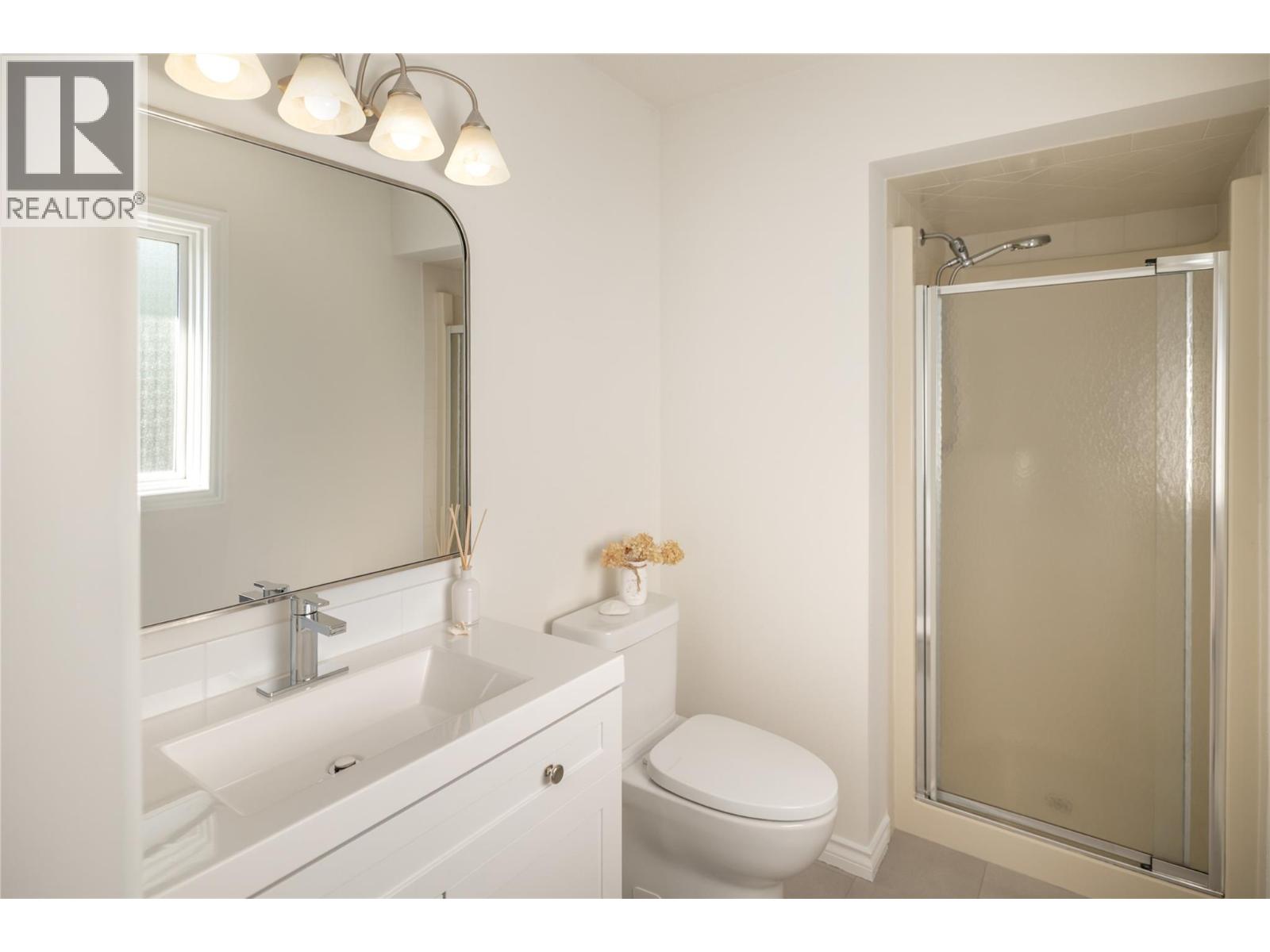  4018 LOGIE Court, Kelowna