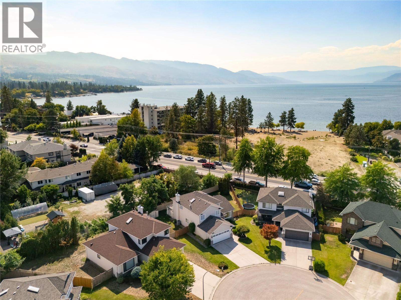  4018 LOGIE Court, Kelowna