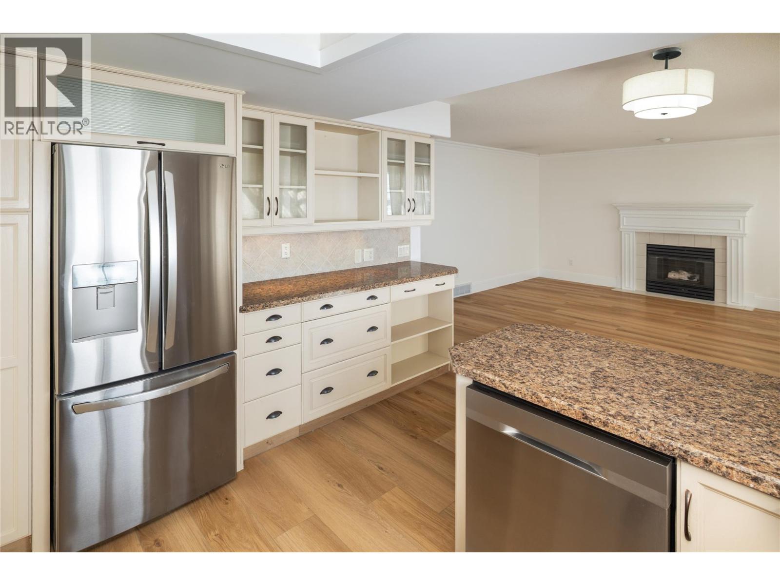  4018 LOGIE Court, Kelowna
