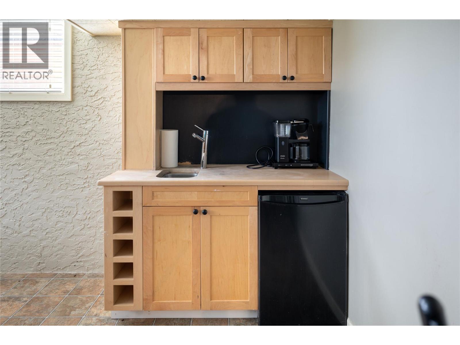  4373 Hobson Road, Kelowna