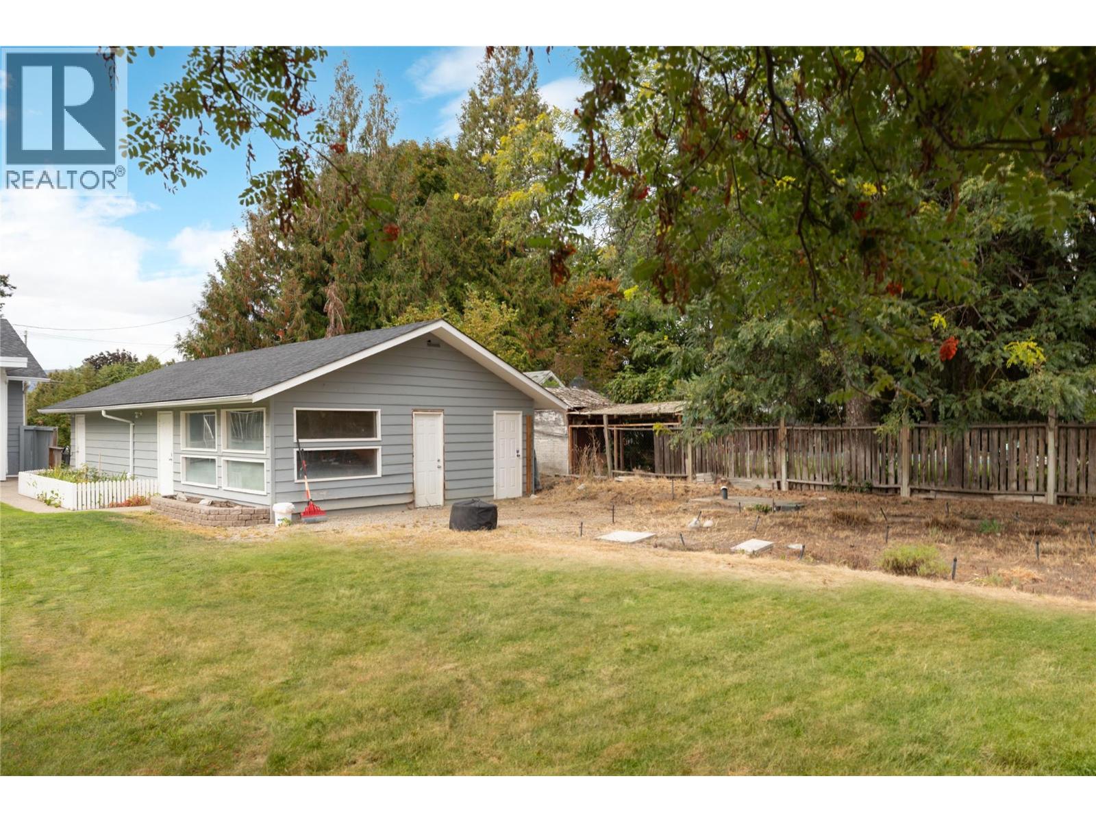  4373 Hobson Road, Kelowna