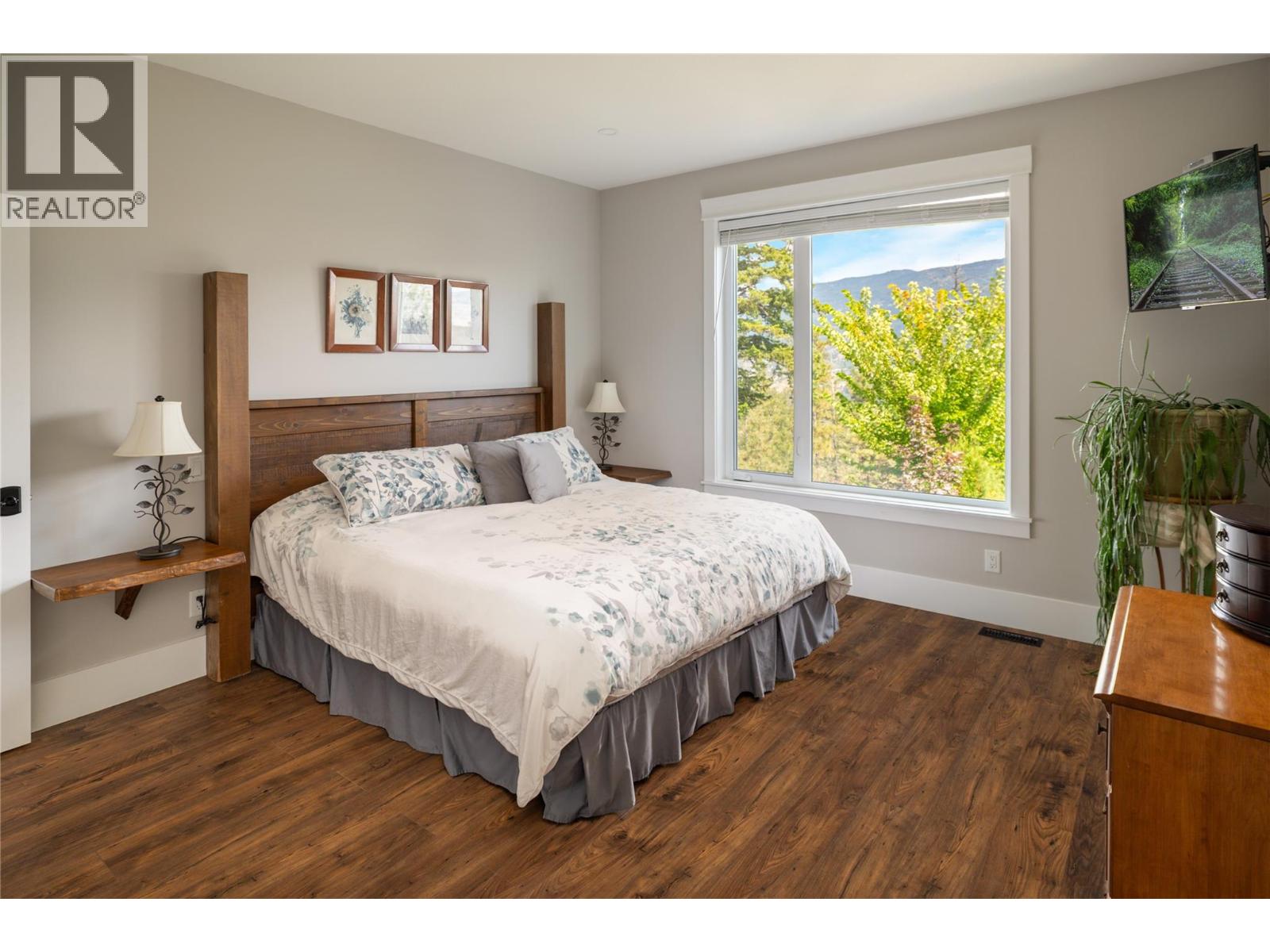  13137 Cliffstone Court, Lake Country
