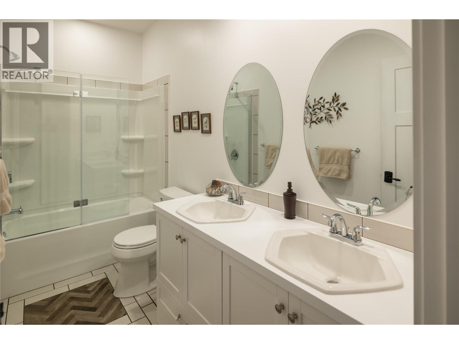  13137 Cliffstone Court, Lake Country