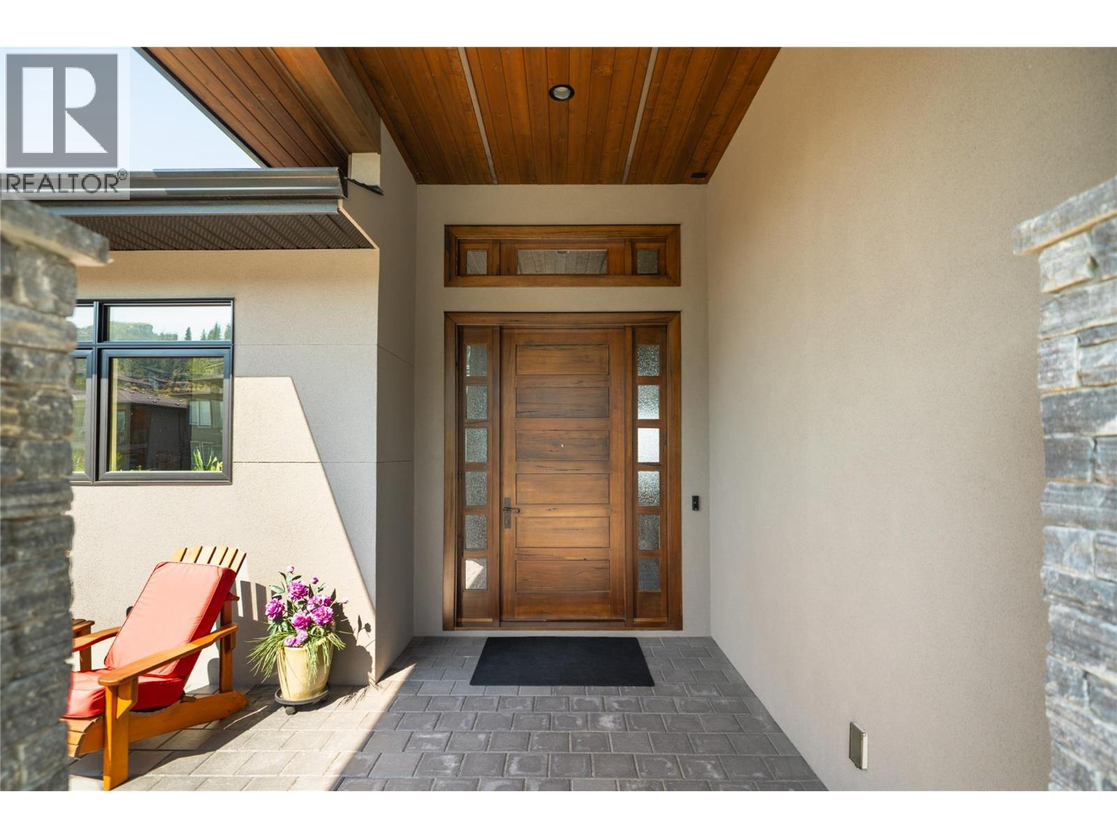  5640 Mountainside Drive, Kelowna