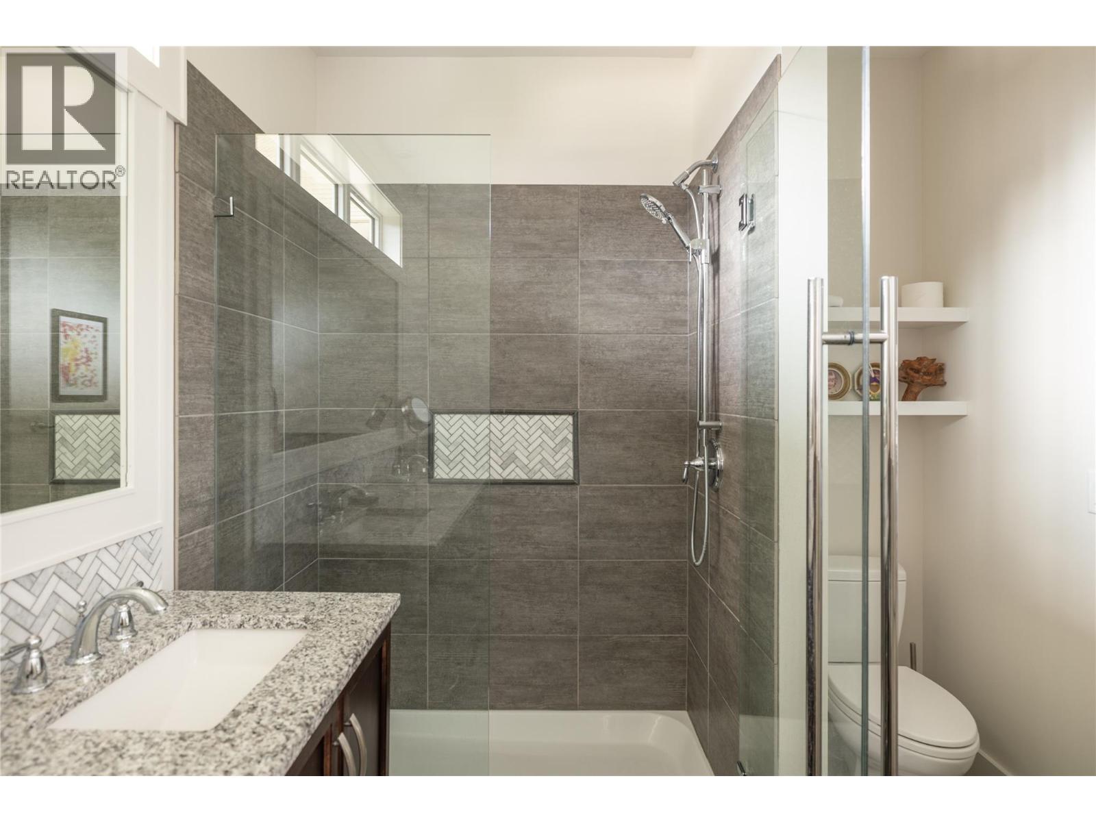 58 1960 KLO Road, Kelowna