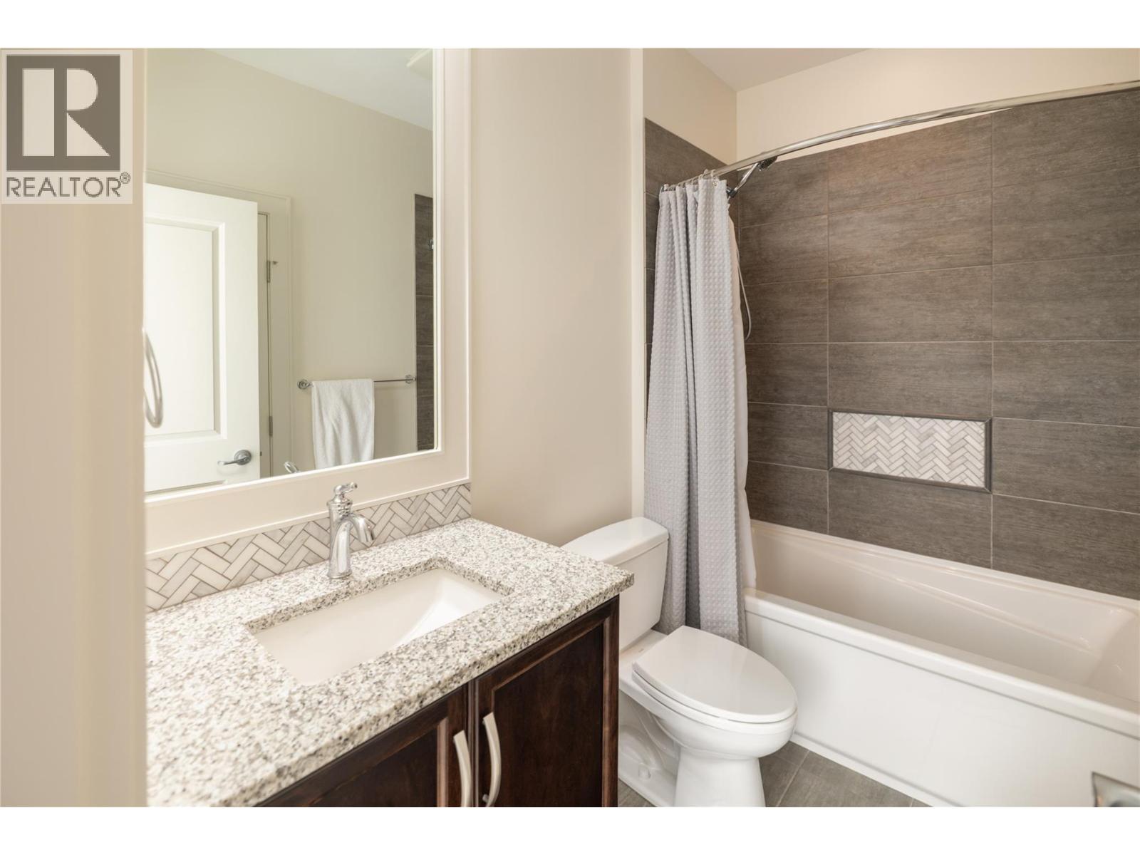 58 1960 KLO Road, Kelowna