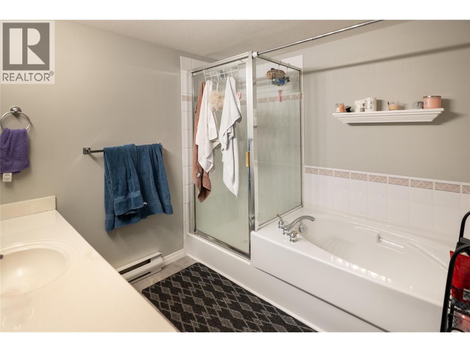 108 555 Houghton Road, Kelowna