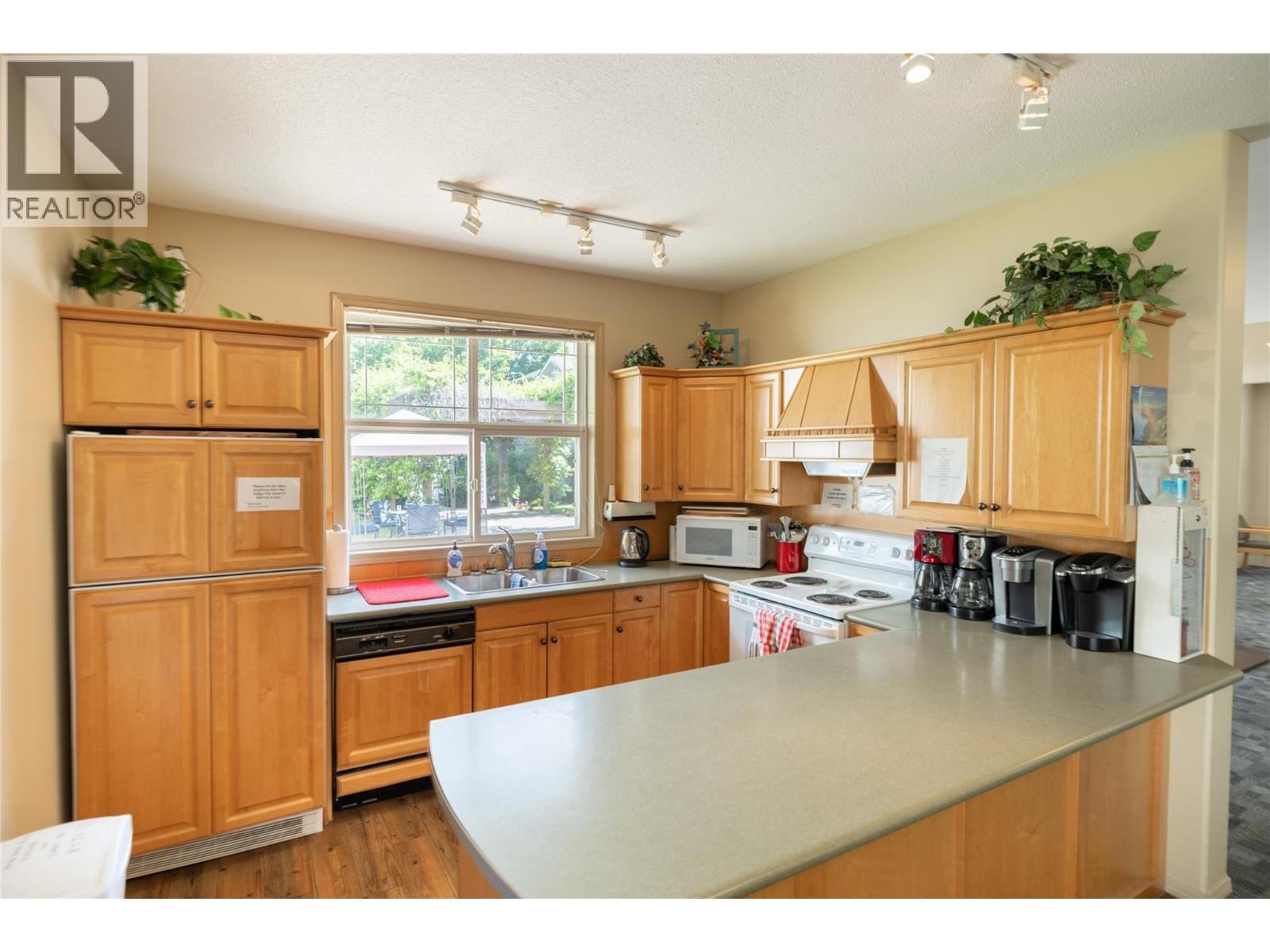 108 555 Houghton Road, Kelowna