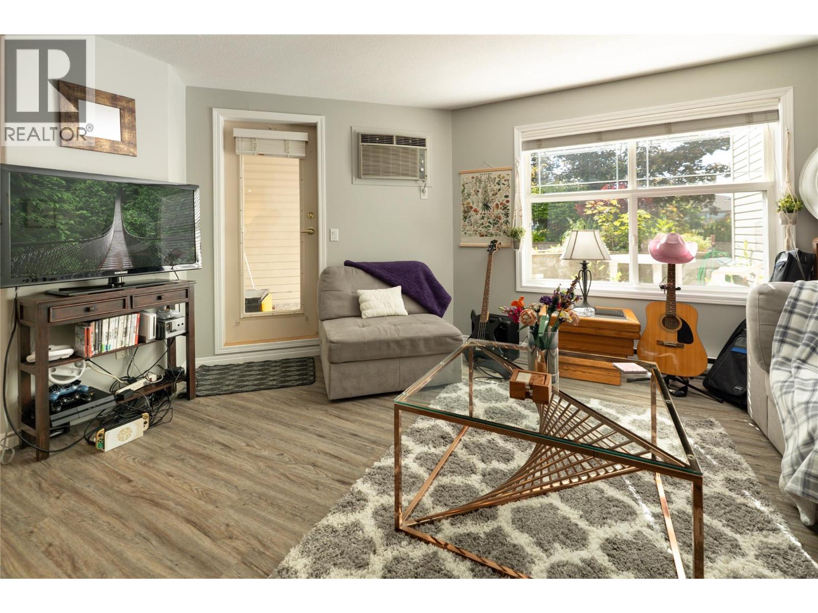 108 555 Houghton Road, Kelowna