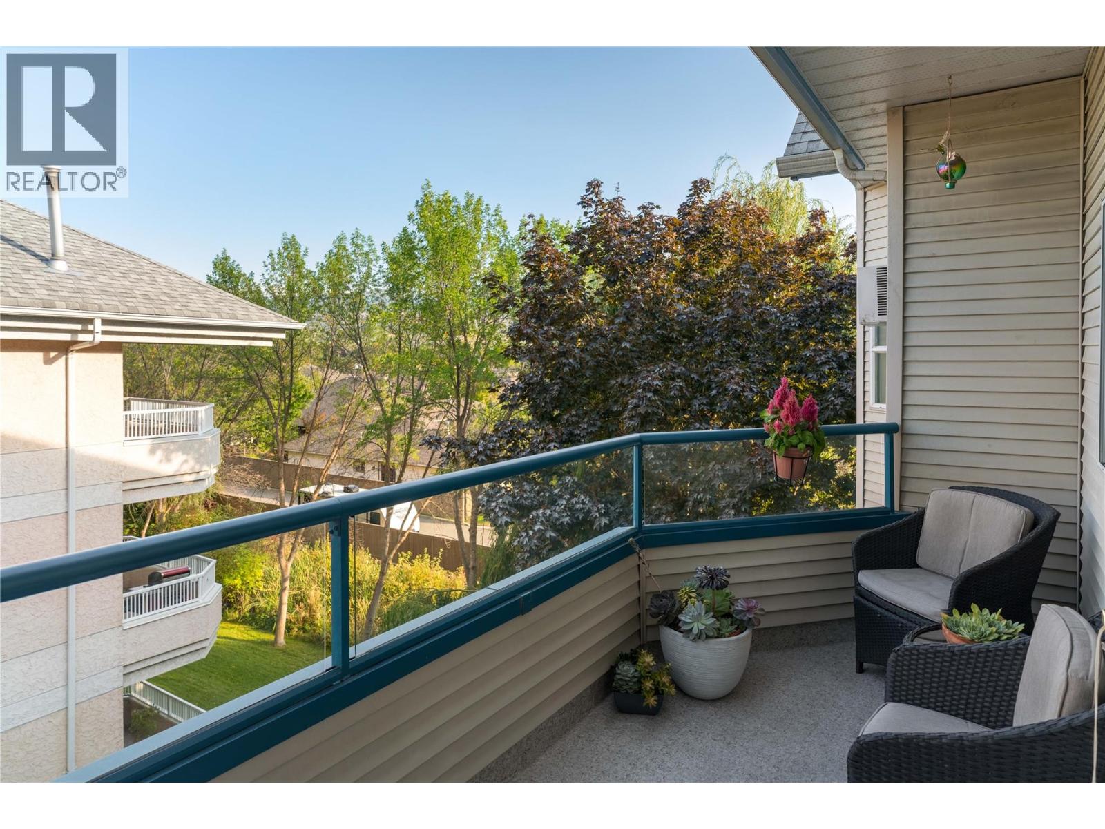 311 877 KLO Road, Kelowna