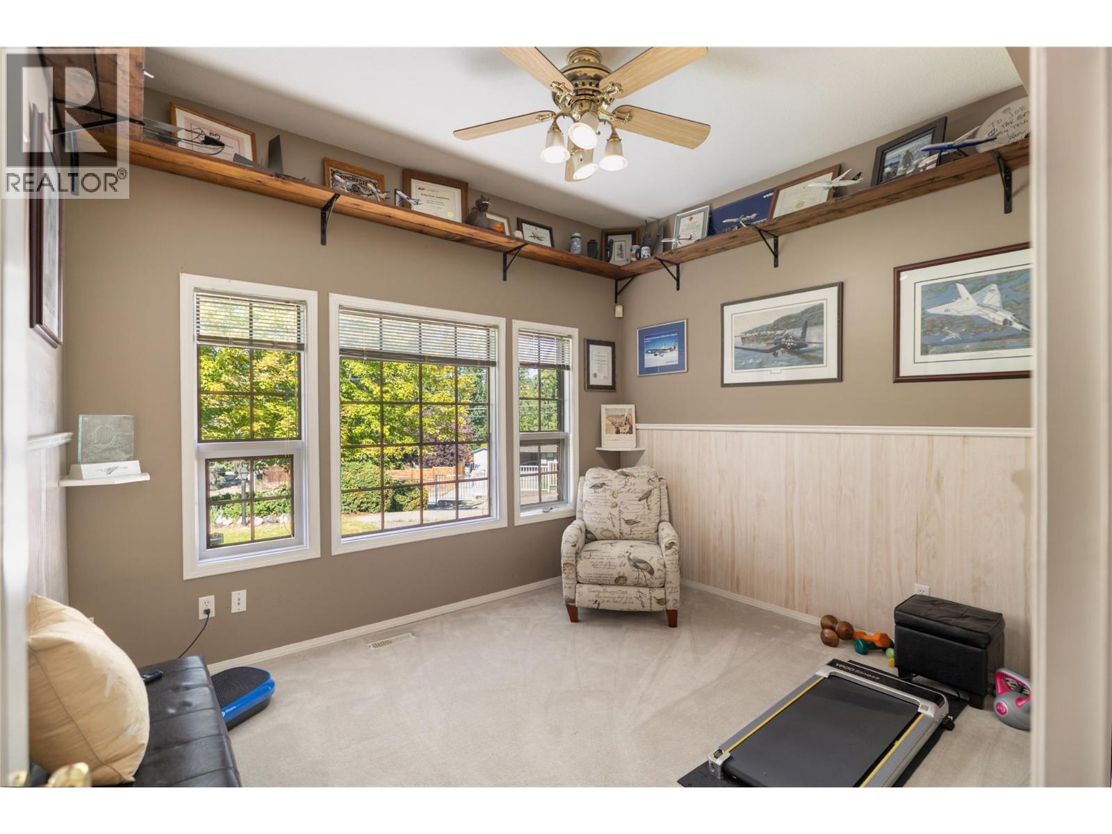  4692 GORDON Drive, Kelowna