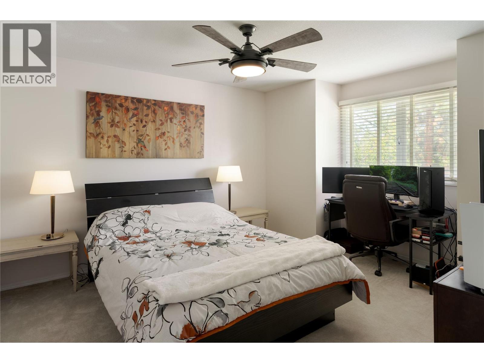  4692 GORDON Drive, Kelowna