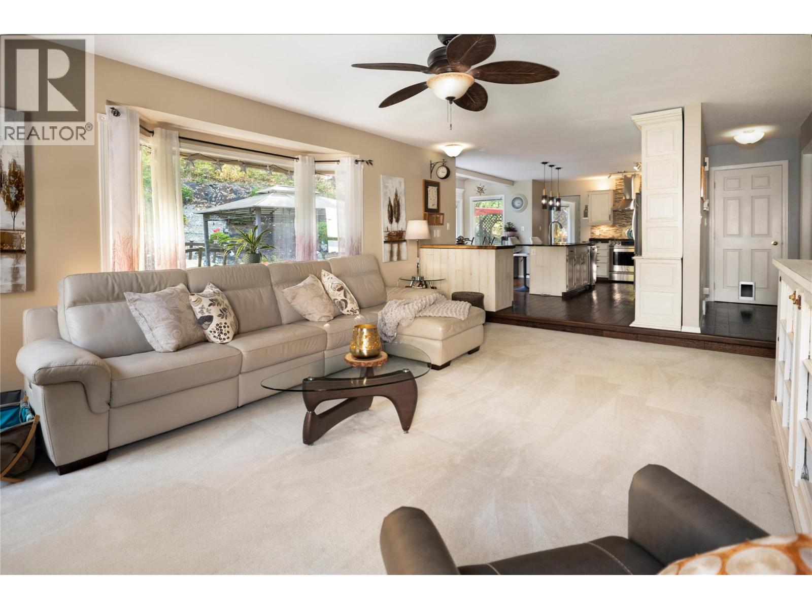  4692 GORDON Drive, Kelowna