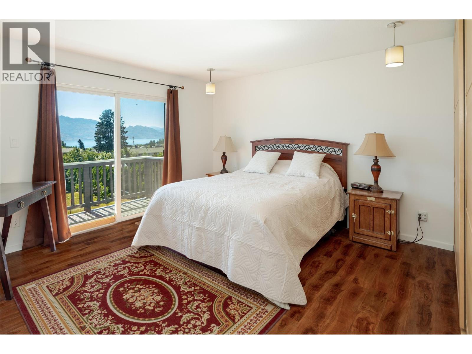  833 HAWTHORNE Road, West Kelowna