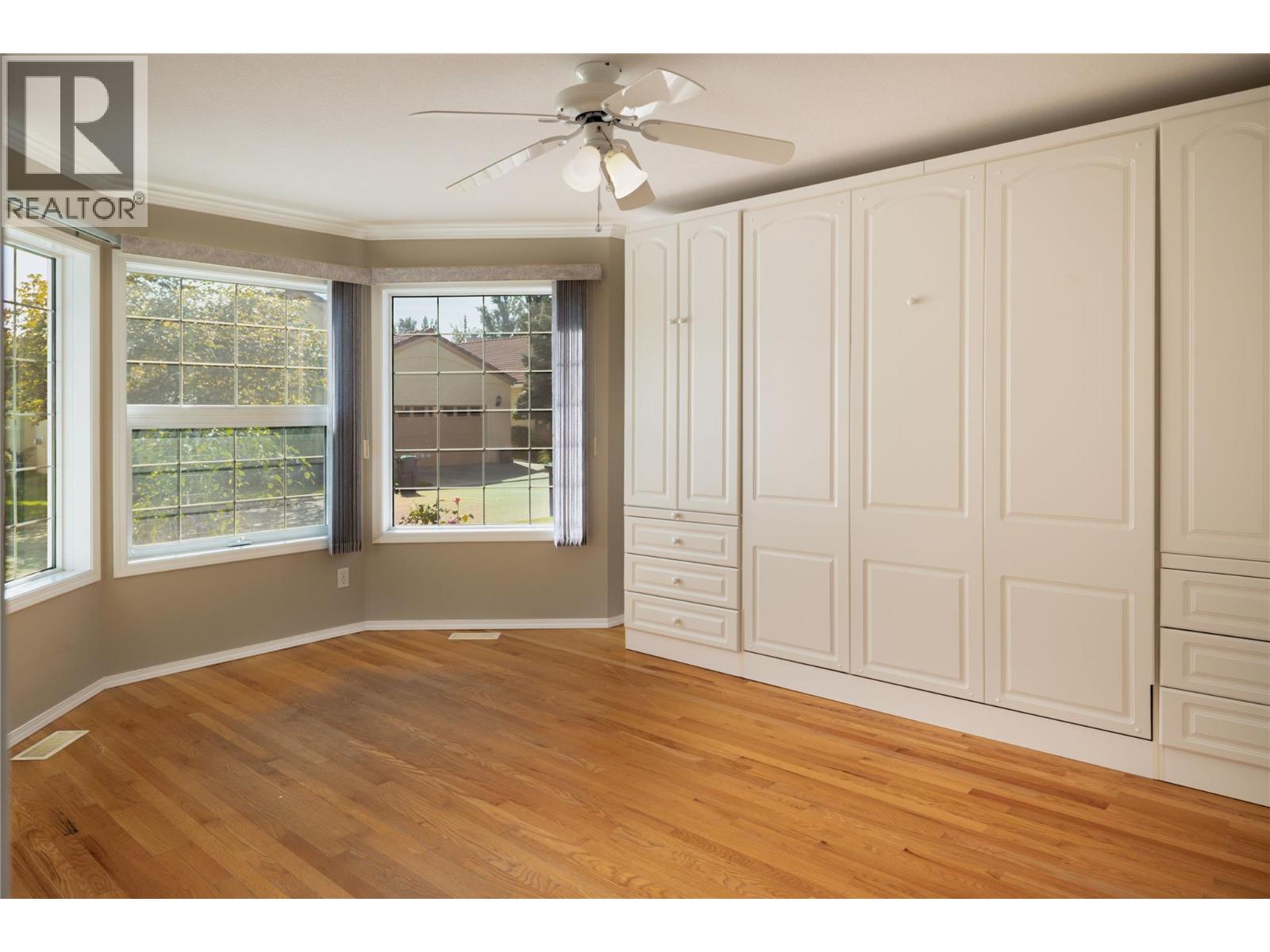 175 609 TRUSWELL Road, Kelowna