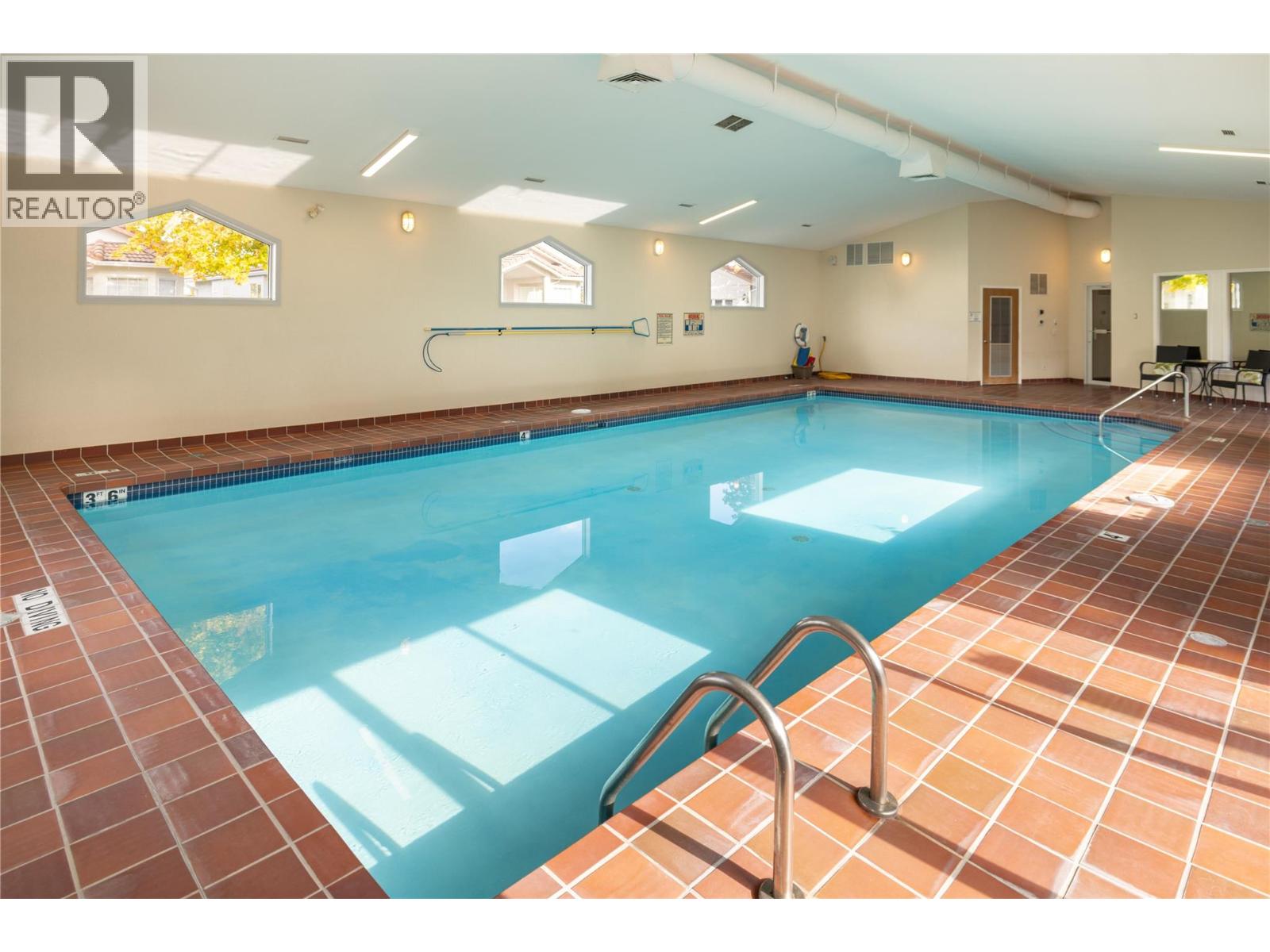 175 609 TRUSWELL Road, Kelowna