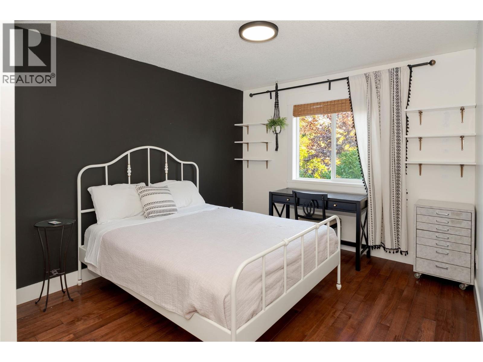  1818 Bowes Street, Kelowna