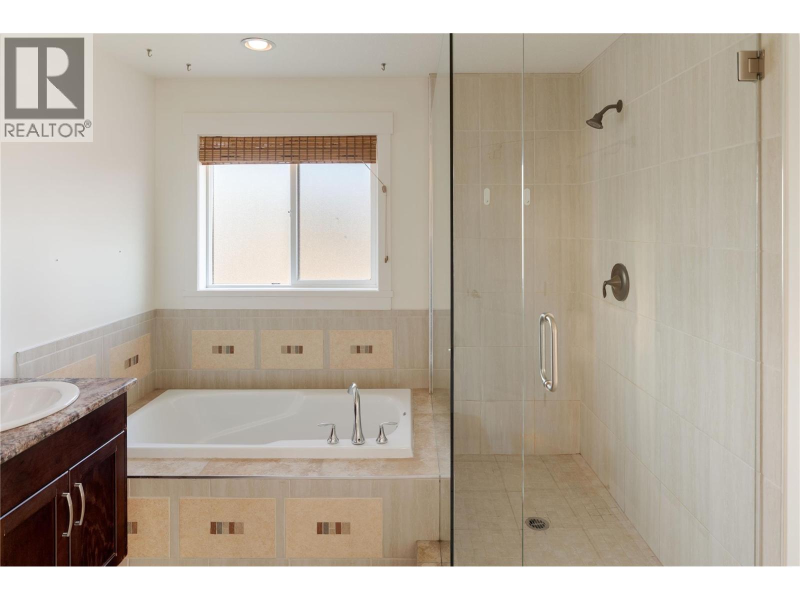  1818 Bowes Street, Kelowna