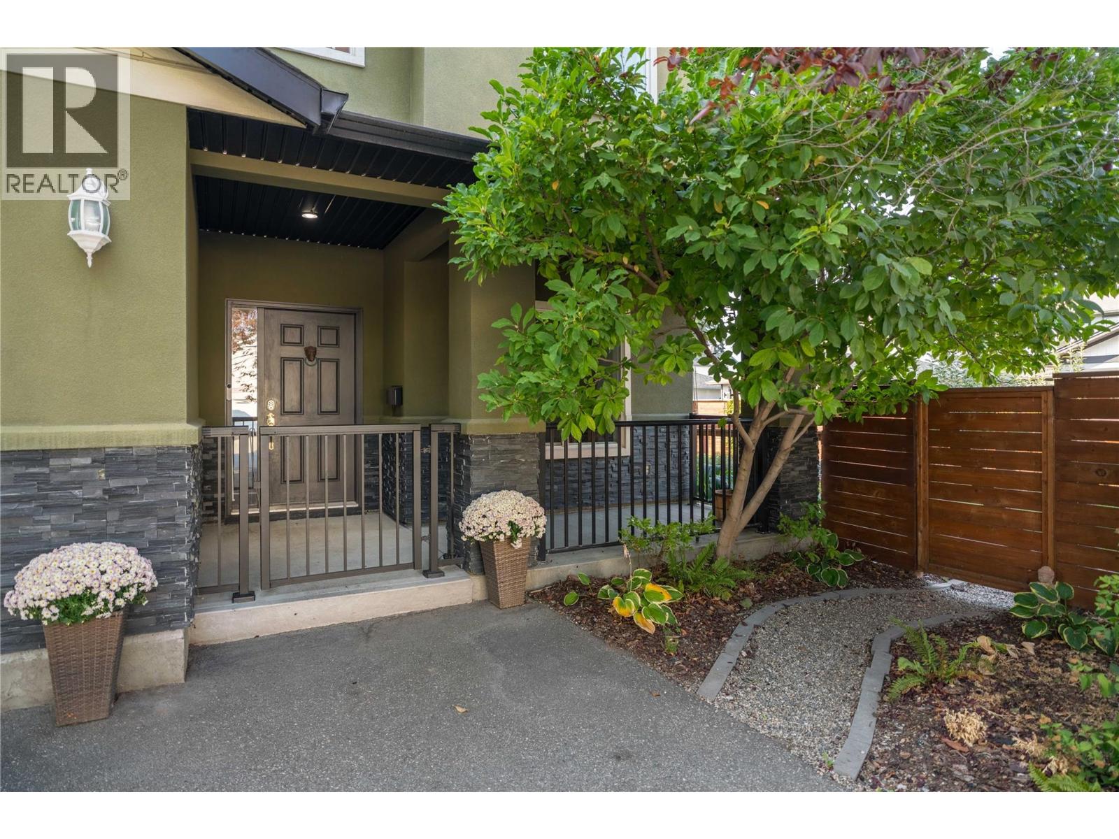  1818 Bowes Street, Kelowna