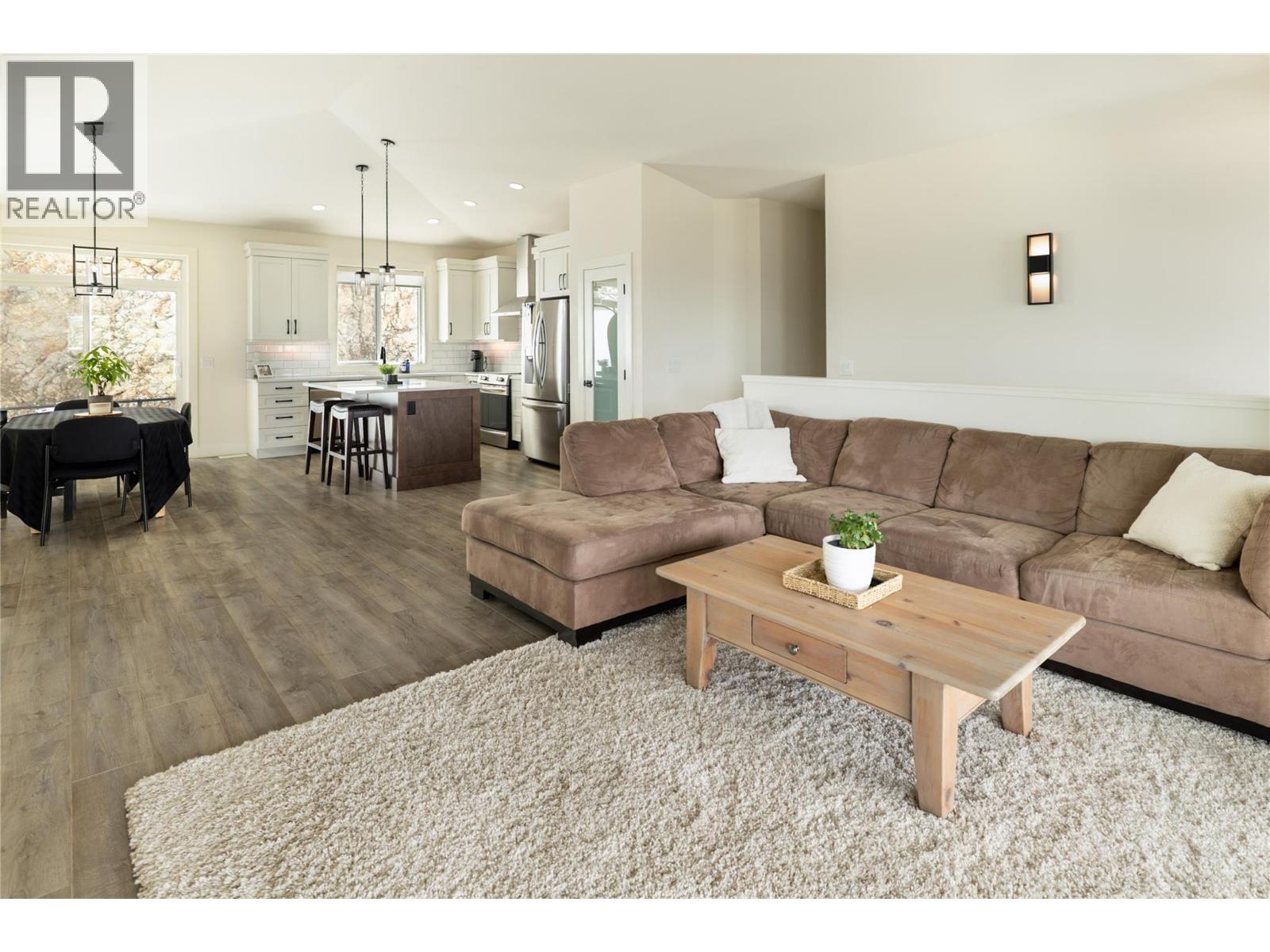  2203 LAVETTA Drive, Kelowna