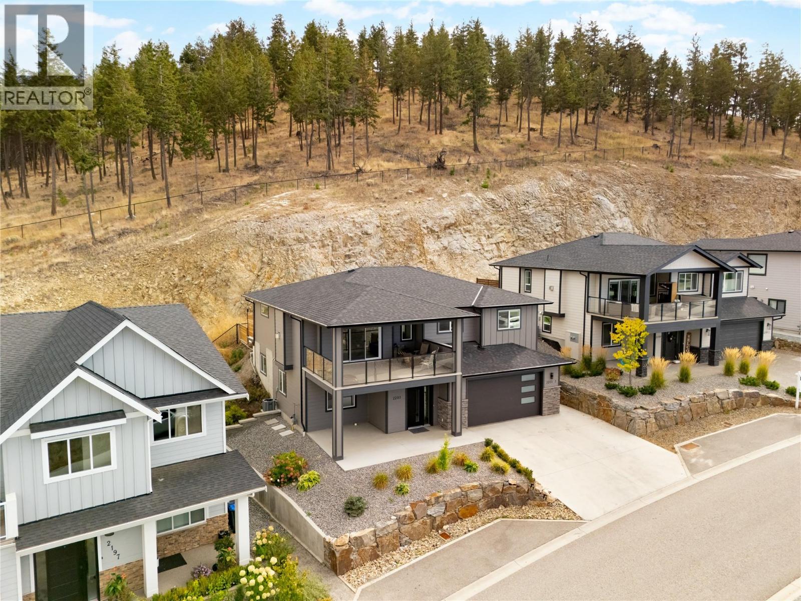  2203 LAVETTA Drive, Kelowna
