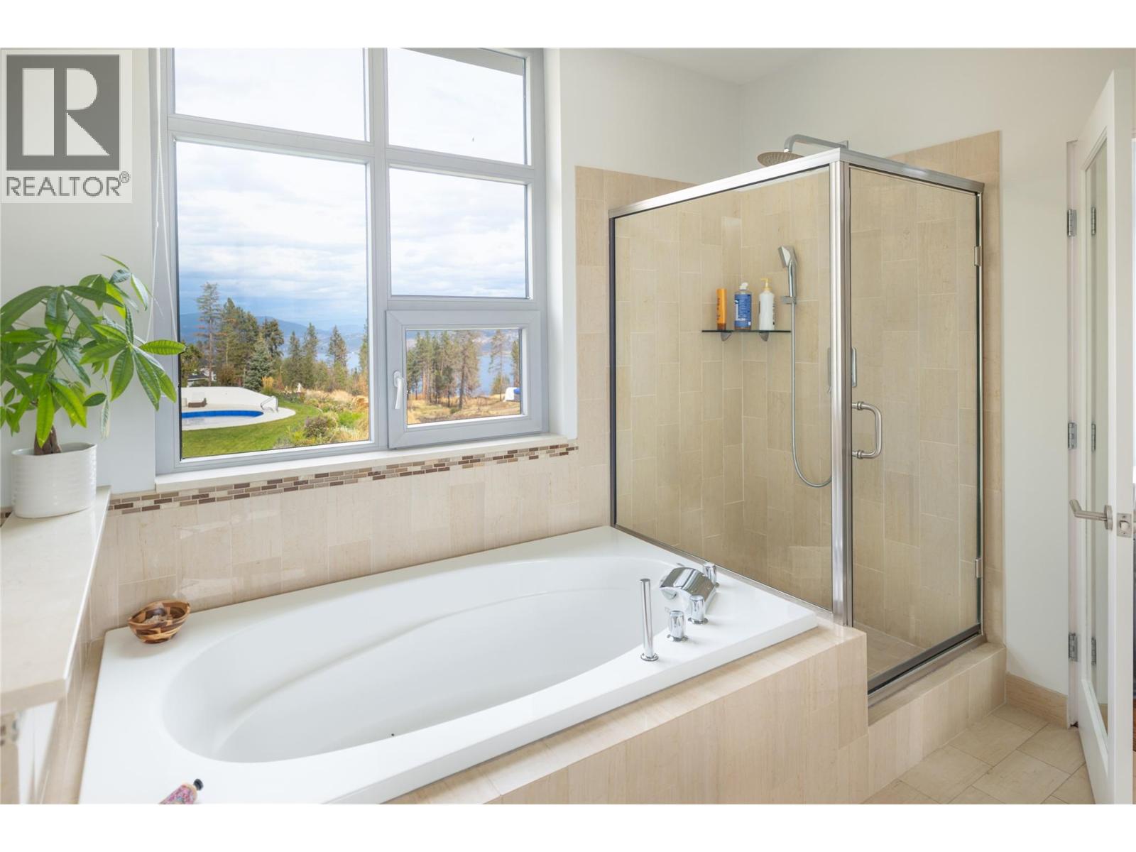 5 1750 Westside Road North, Kelowna