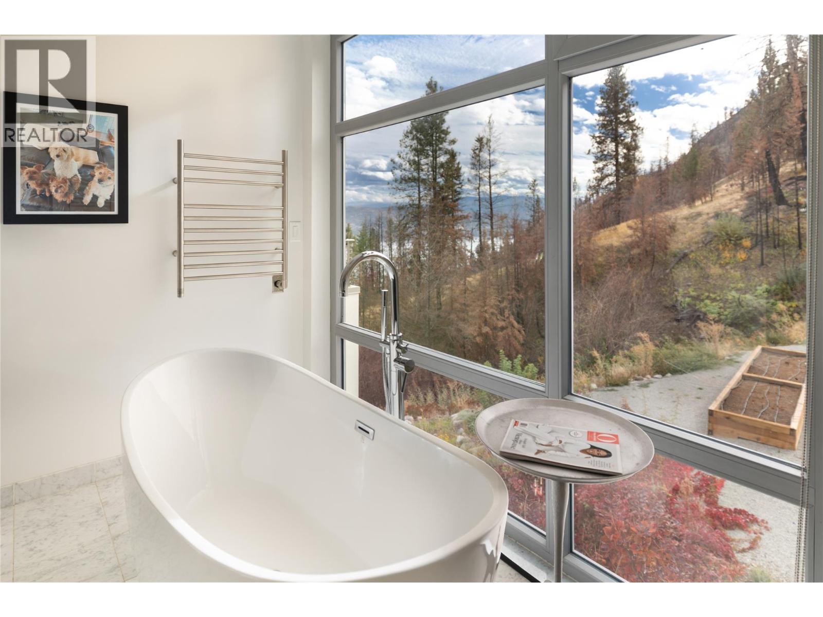 5 1750 Westside Road North, Kelowna