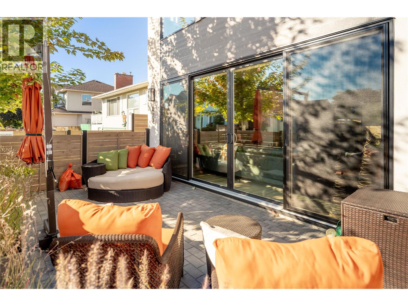  884 Patterson Avenue, Kelowna