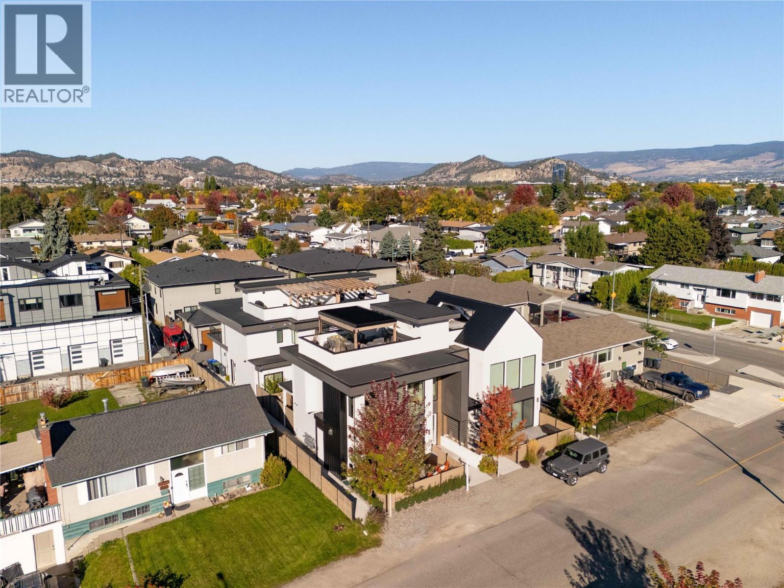  884 Patterson Avenue, Kelowna