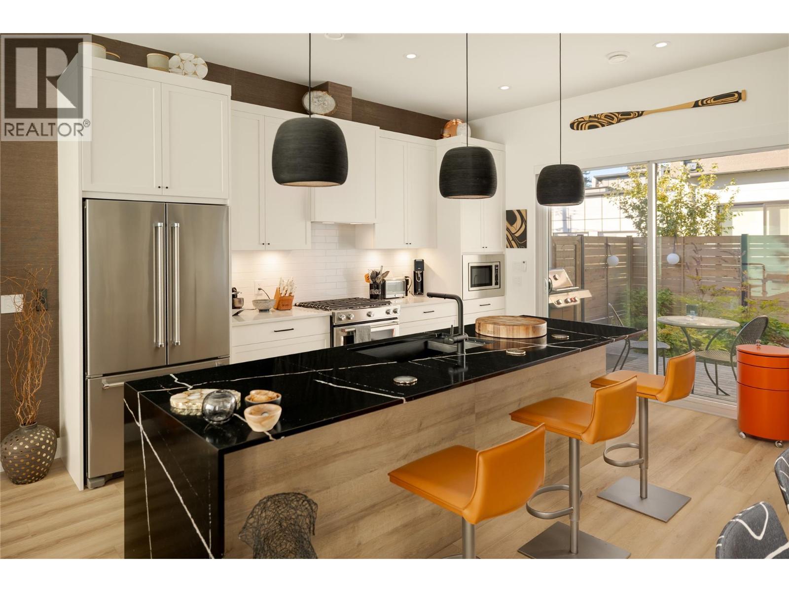  884 Patterson Avenue, Kelowna