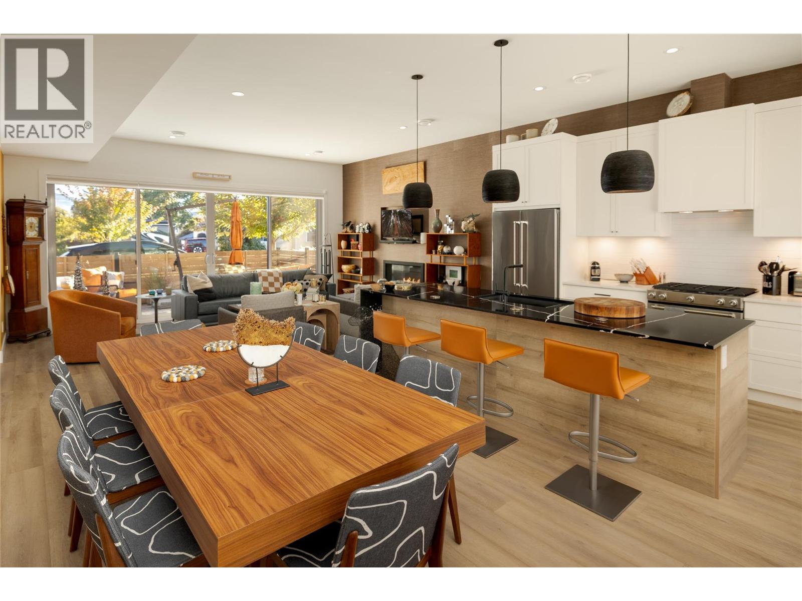  884 Patterson Avenue, Kelowna