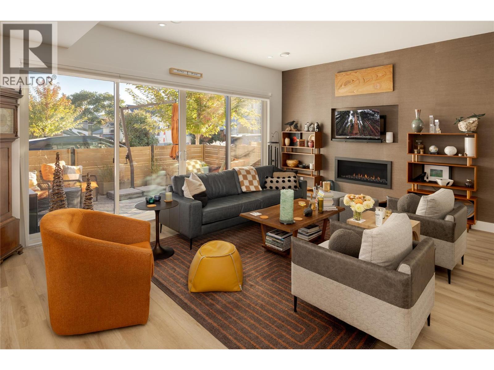  884 Patterson Avenue, Kelowna