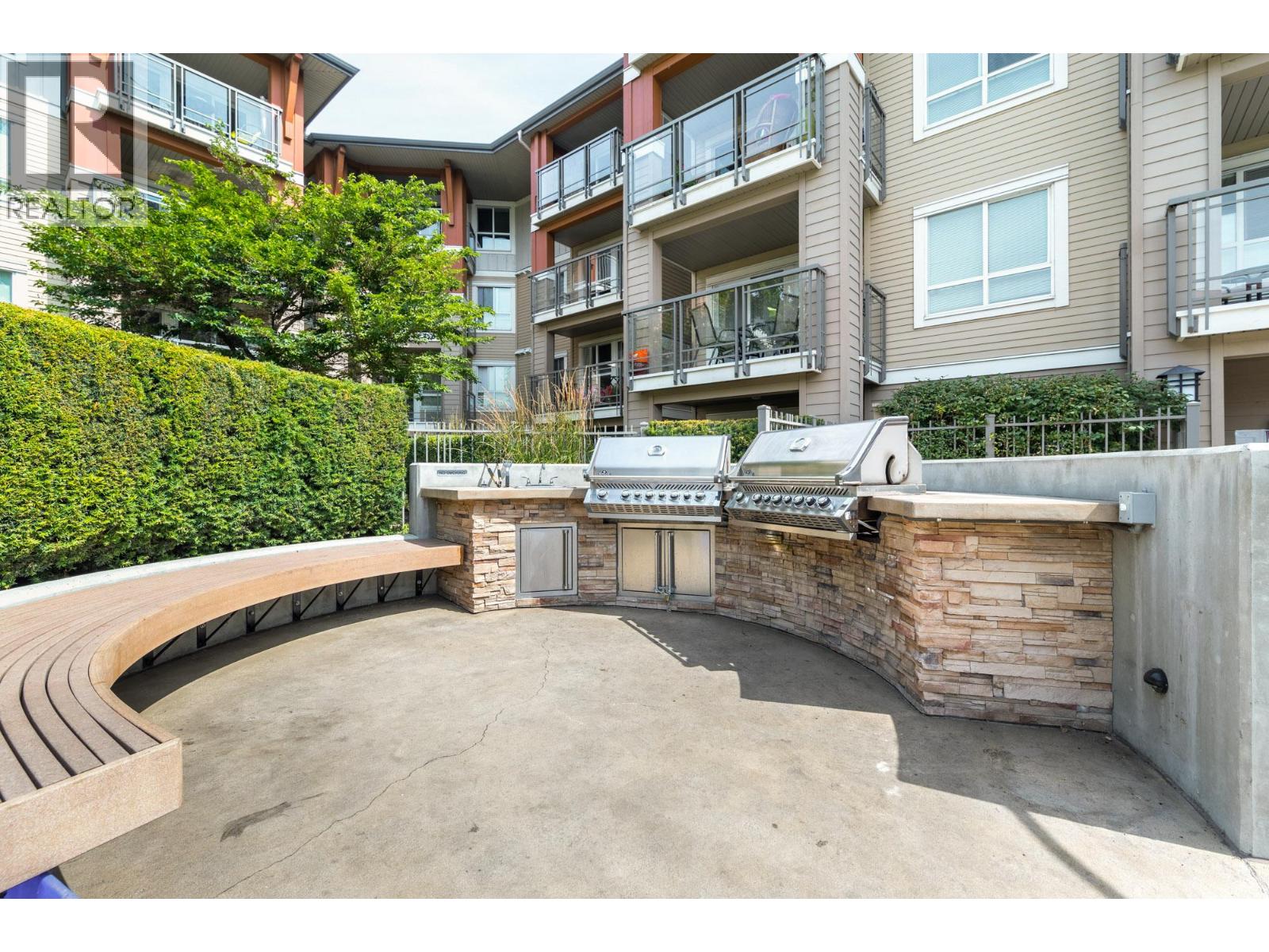 312 1083 Sunset Drive, Kelowna