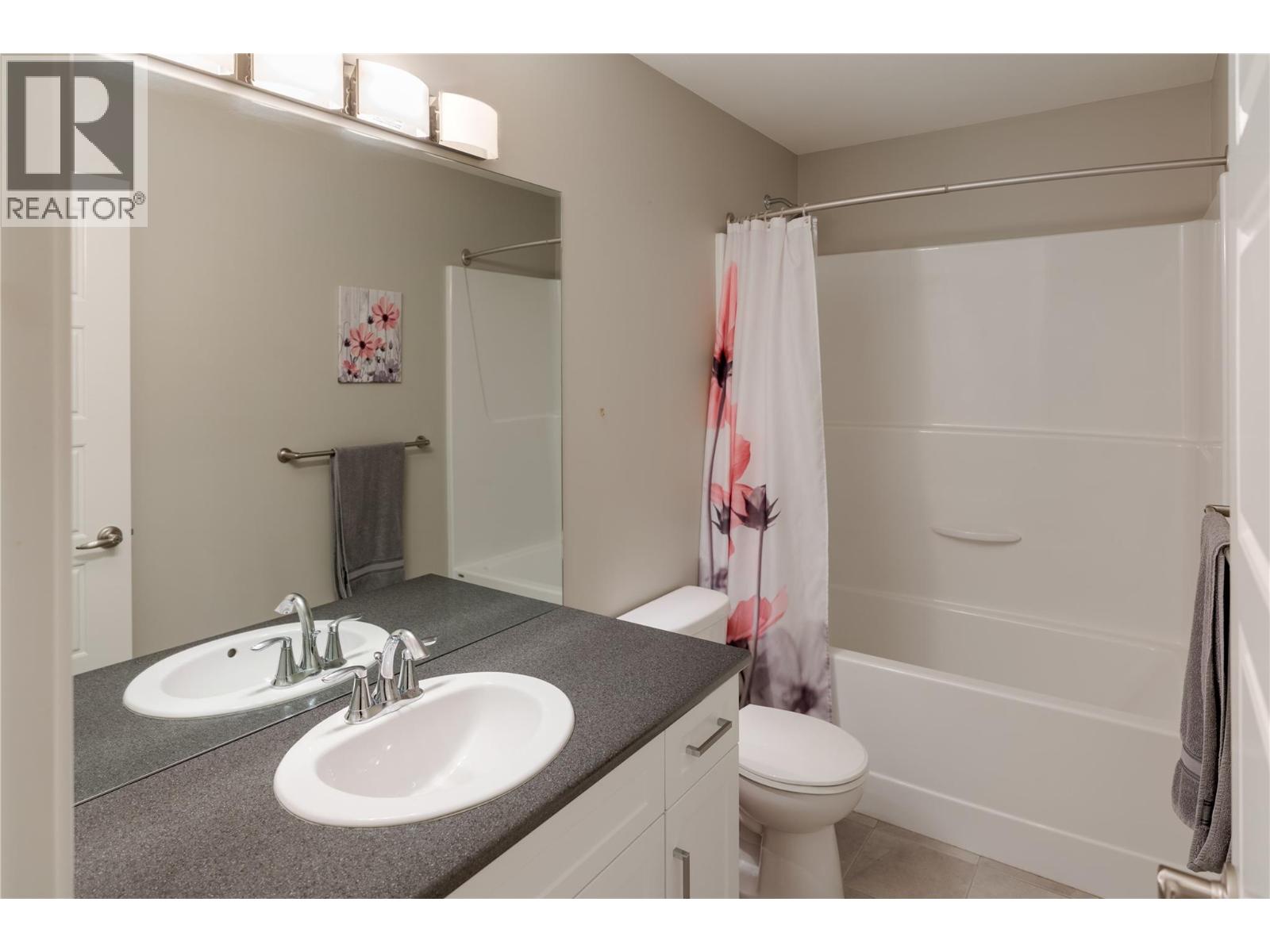 45 3359 Cougar Road, Westbank