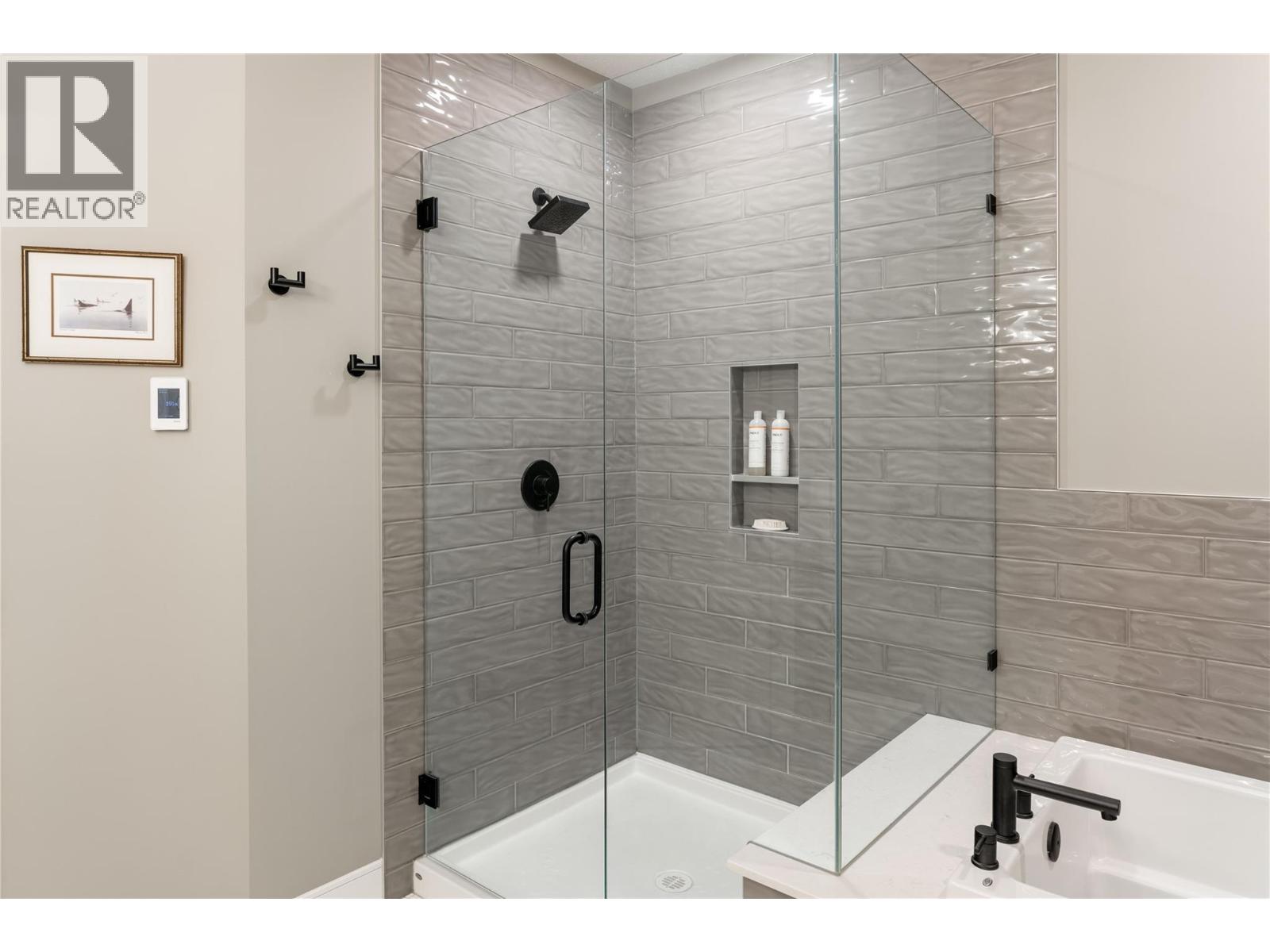 501 529 Truswell Road, Kelowna